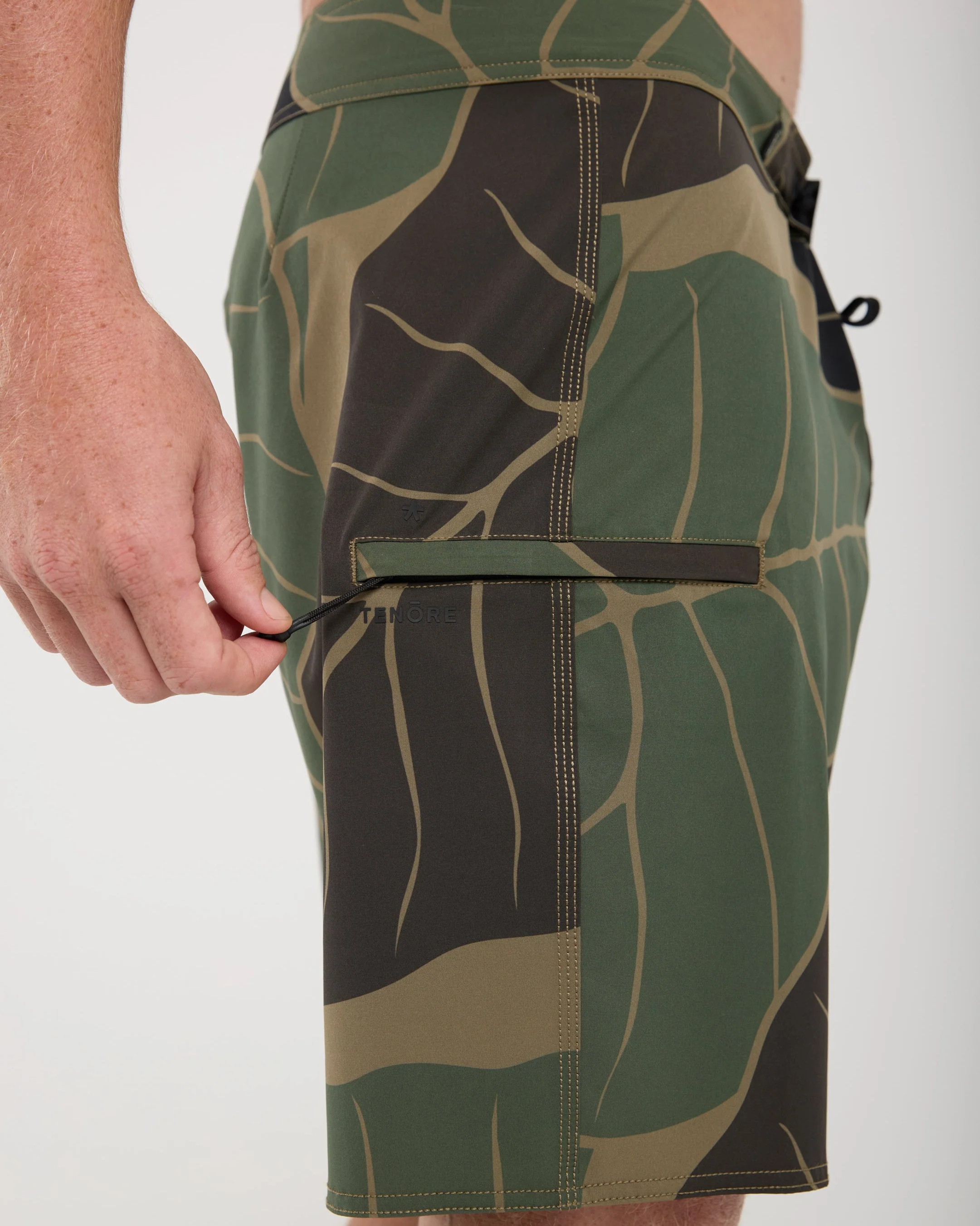 Print Classic Boardshort 18.5” - Image 8