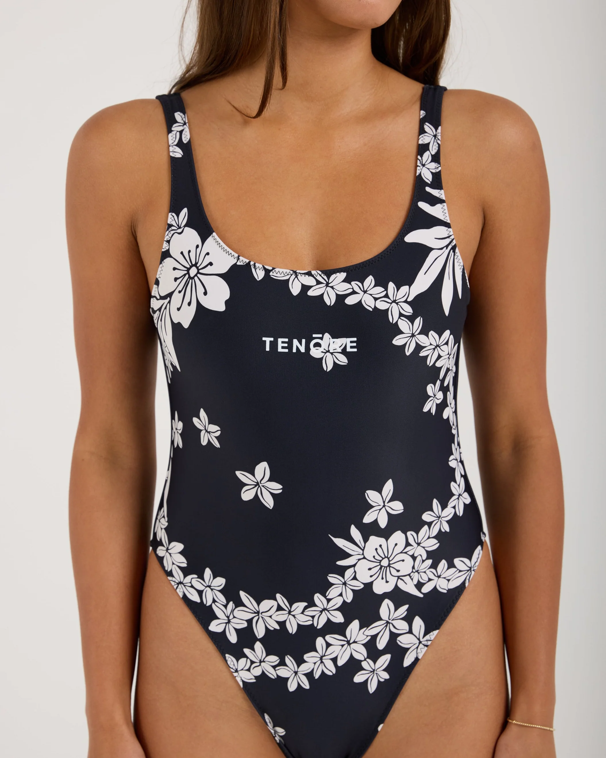 Classic Tank 1-Piece - Image 4
