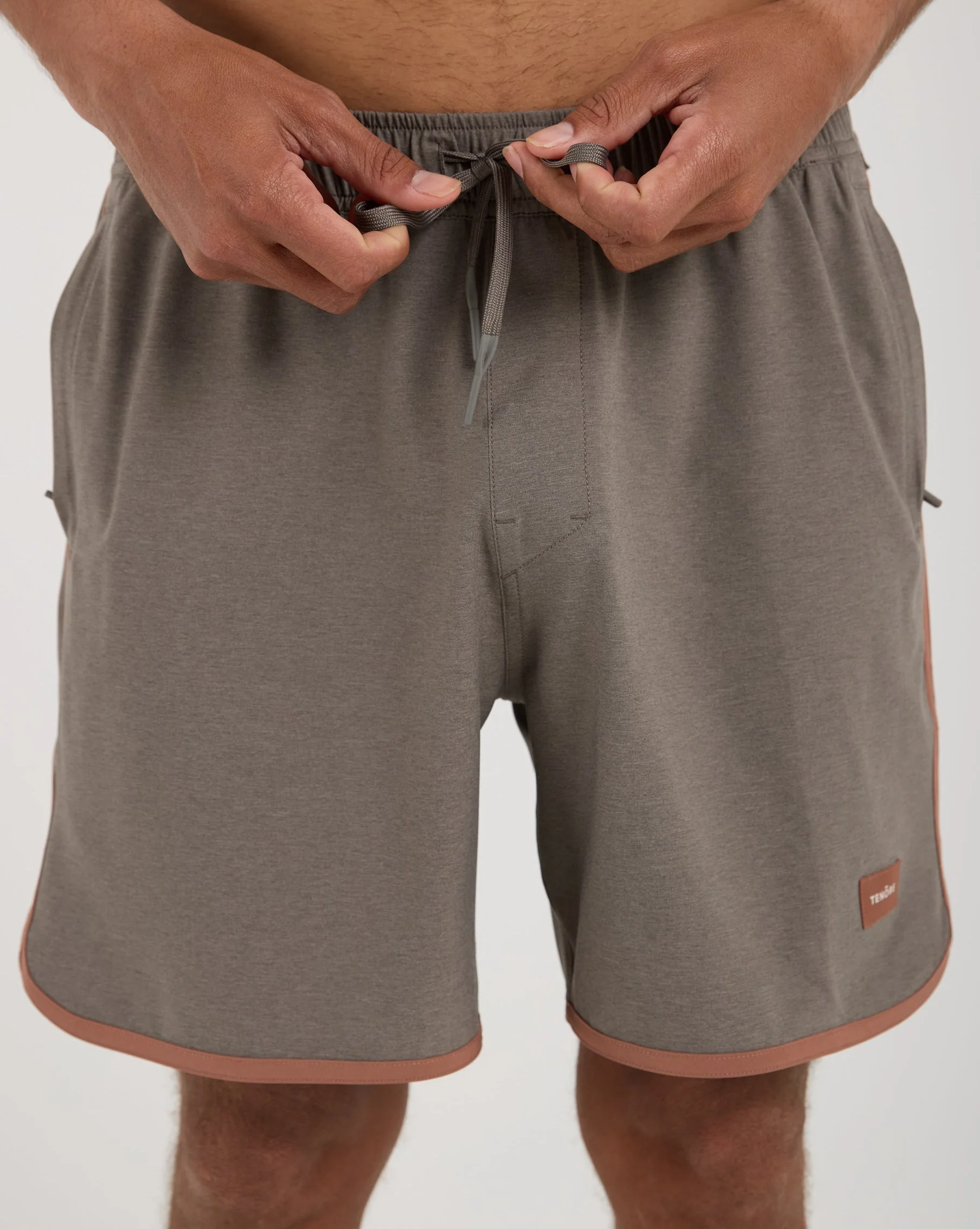 Scallop Day Short 6" - Image 10