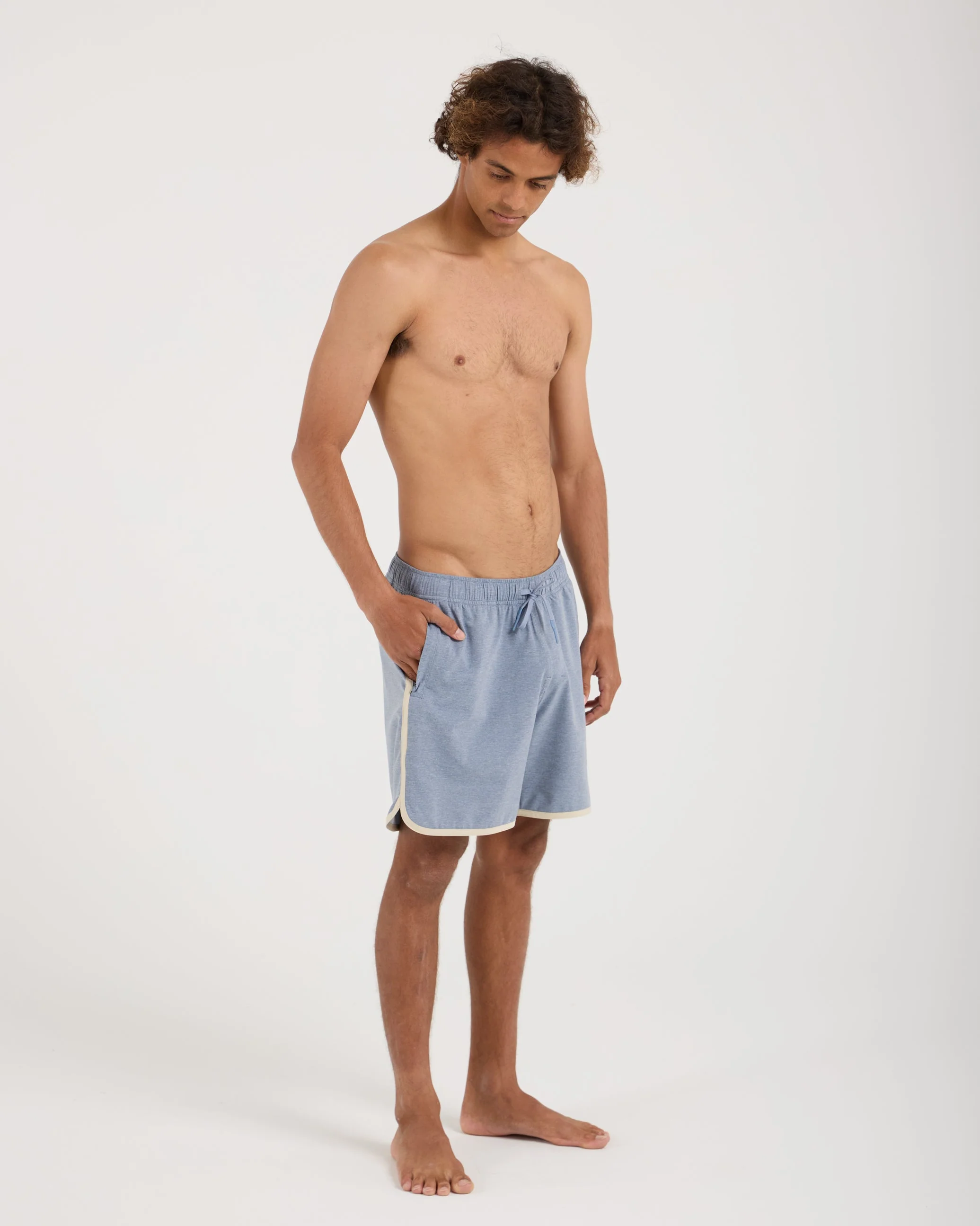 Scallop Day Short 6" - Image 6