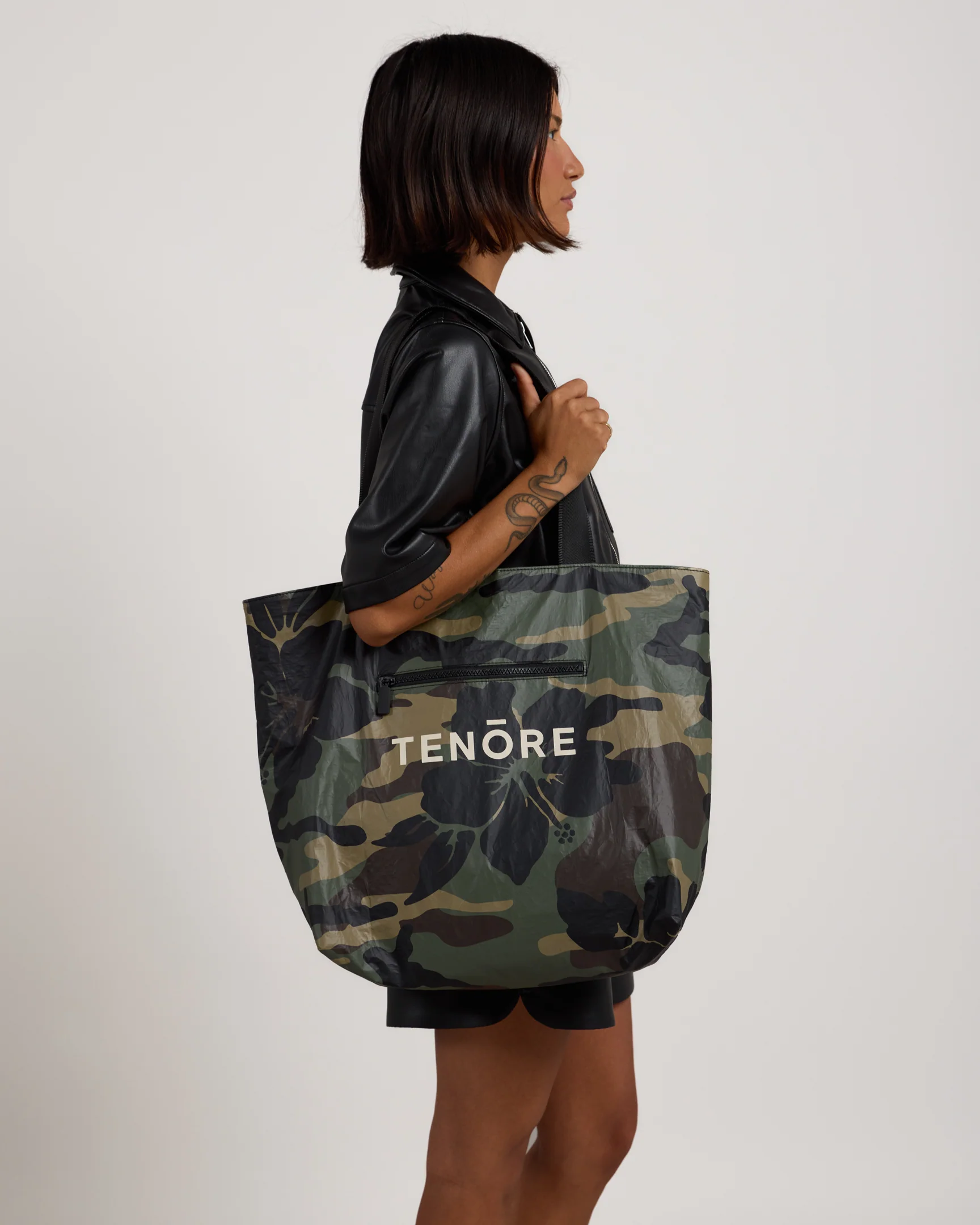 ALOHA Collection For TENŌRE Day Tripper Tote - Image 5