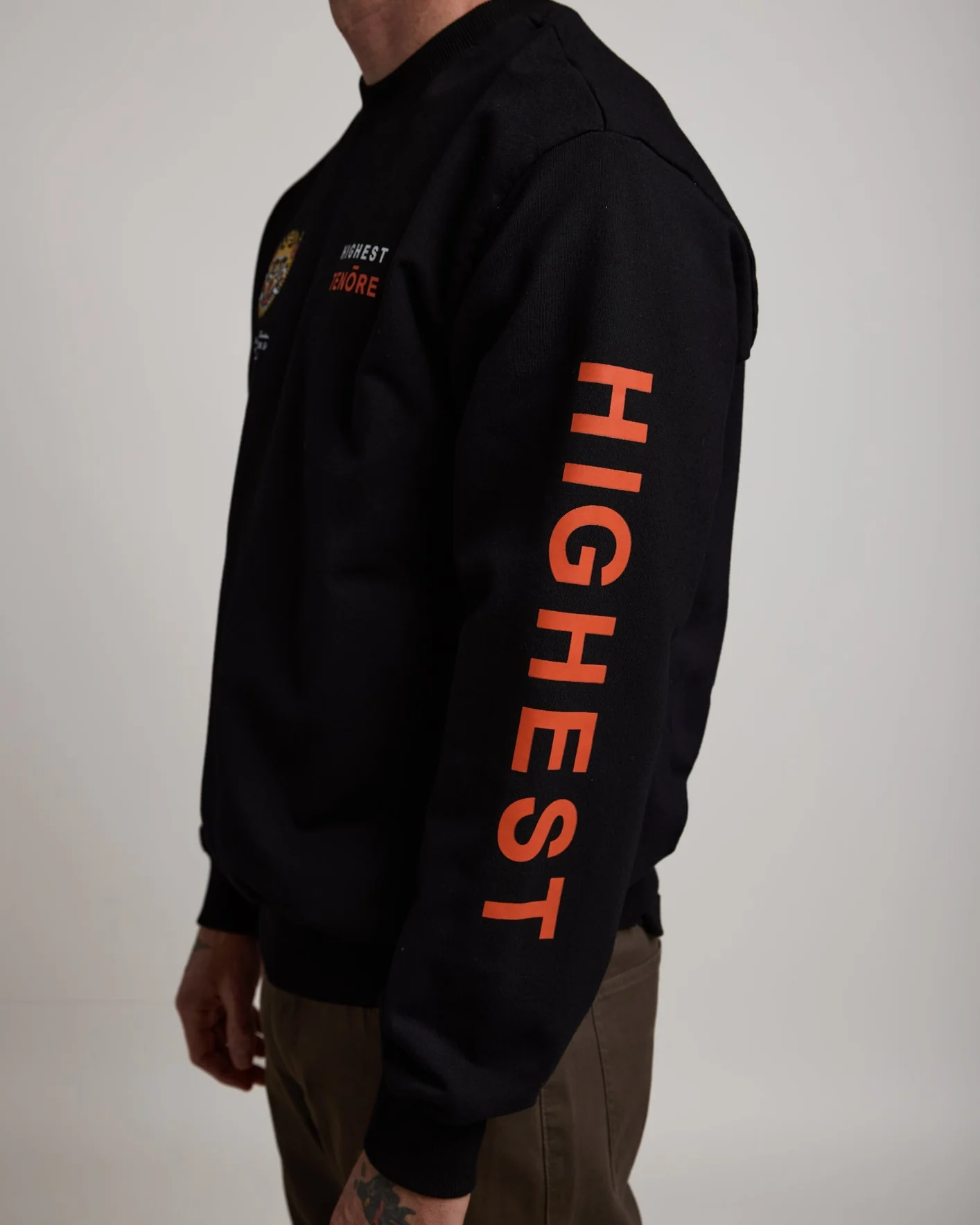 TENŌRE x BERT KRAK Kathmandu Crewneck - Image 10