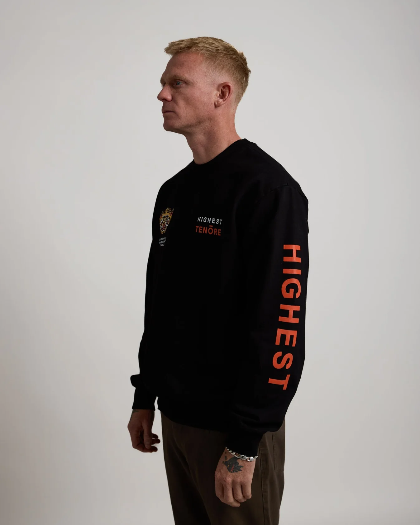 TENŌRE x BERT KRAK Kathmandu Crewneck - Image 4