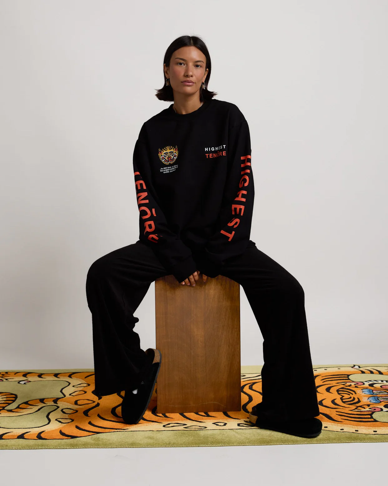 TENŌRE x BERT KRAK Kathmandu Crewneck - Image 8